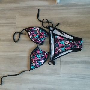 Pinar Bikini Colorful Print Two Piece Swimsuit Size XL